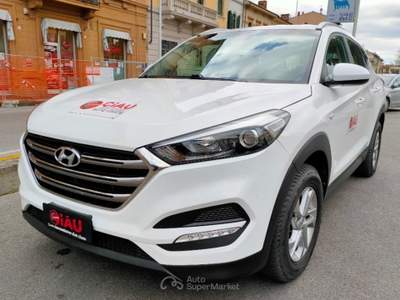 Hyundai Tucson 1.7 CRDi Comfort Bianco usata Firenze
