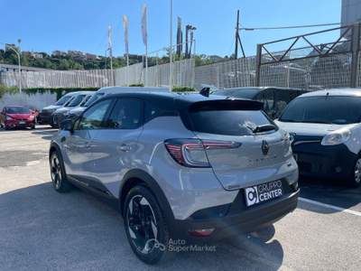 Renault Captur 1.6 Hybrid Techno 145cv Auto H&K Argento usata Pozzuoli