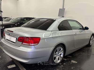 BMW Serie 3 320d 320 320d Cabrio automatica Grigio usata Trento