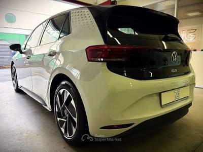 Volkswagen ID.3 ID.3 58 kWh Life - Pompa di calore Bianco usata Trento