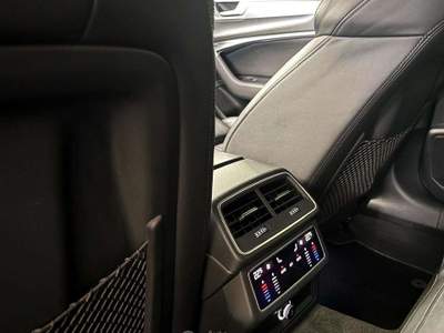 Audi A6 Avant 3.0TDI mhev quattro Gancio traino-tetto Pano Nero usata Trento