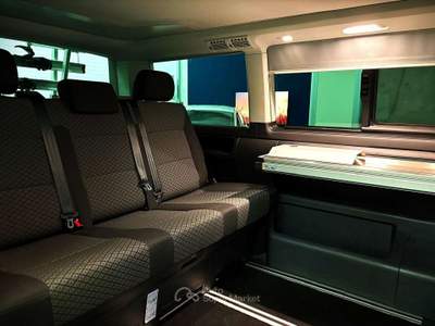Volkswagen Multivan 150cv Grigio usata Trento