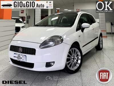 Fiat Punto fIAT Punto III 2005 3p 1.3 mjt 16v Dynamic 75cv Bianco usata Cividate Camuno