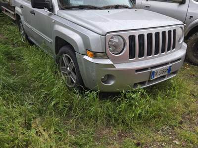 Jeep Patriot Incidentata parte posteriore Argento usata Arezzo