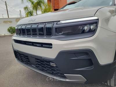 Jeep Avenger 1.2 Turbo 100 CV Longitude Beige usata Taranto