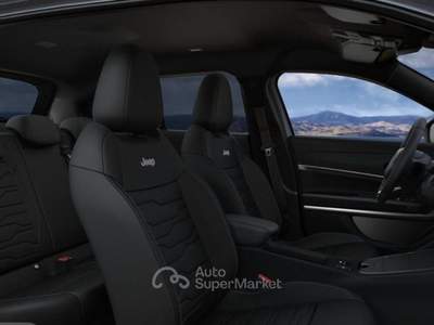 Jeep Avenger E-HYBRID SUMMIT 1.2 110CV AUTO_km0 Grigio usata Cappelle sul Tavo