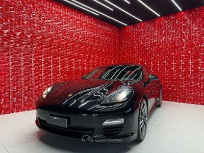 Porsche Panamera 3.0 Diesel PLATINUM EDITION TETTO TAGLIANDI CERTIFICATI Nero usata Agliana