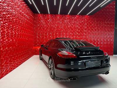 Porsche Panamera 3.0 Diesel PLATINUM EDITION TETTO TAGLIANDI CERTIFICATI Nero usata Agliana