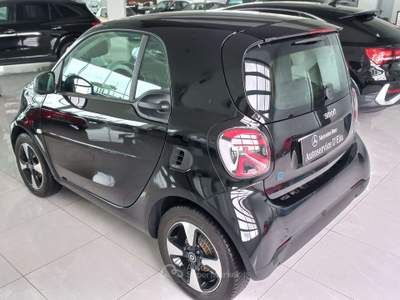 Smart ForTwo EQ  SUPERPASSION  "BLACKMOTION EDITION"  - 22KW Nero usata Monteiasi