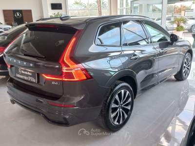 Volvo XC60 2.0 b4 PLUS DARK  AWD  MHEV  auto Grigio usata Monteiasi