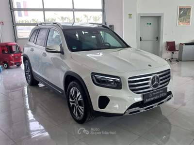 Mercedes-Benz Classe GLB GLB 200 d Progressive Advanced auto TETTO PANORAMA Bianco usata Monteiasi