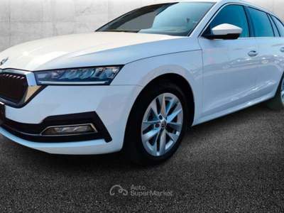Skoda Octavia 2.0 TDI EVO SCR DSG Wagon Style Bianco usata Pieve di Cento