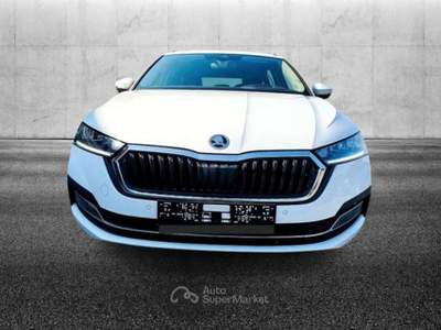 Skoda Octavia 2.0 TDI EVO SCR DSG Wagon Style Bianco usata Pieve di Cento