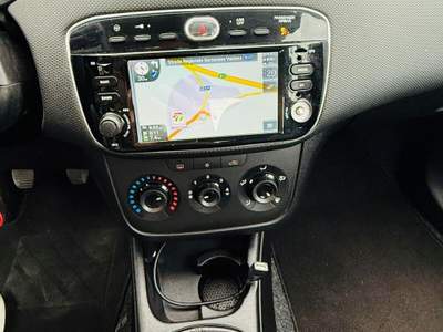 Fiat Punto II 75 CV 5 porte Lounge Bianco usata Massarosa