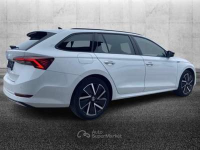 Skoda Octavia 2.0 TDI EVO SCR 150 CV DSG Wagon Sportline Bianco usata Pieve di Cento