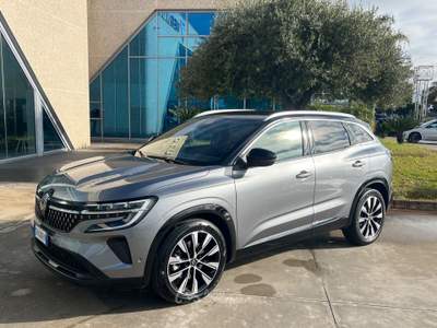 Renault Austral Full Hybrid E-Tech 200 CV Techno Grigio usata Gela