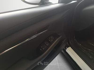 Mazda 3 Mazda3 2025 5hb 2.5l e-skyactiv g 140cv 6mt fwd homura euro6e-bis Nero usata Firenze