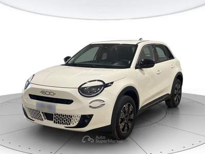 Fiat 600 1.2 hybrid 136cv auto Bianco usata Verona