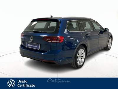 Volkswagen Passat variant 2.0 tdi business 150cv dsg Blu/Azzurro usata Vicenza