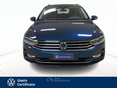Volkswagen Passat variant 2.0 tdi business 150cv dsg Blu/Azzurro usata Vicenza