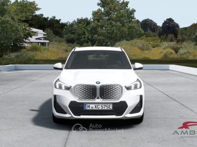 BMW iX1 eDrive20 Msport Premium Package Bianco usata Corciano