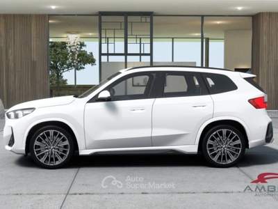 BMW iX1 eDrive20 Msport Premium Package Bianco usata Corciano