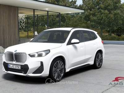 BMW iX1 eDrive20 Msport Premium Package Bianco usata Corciano