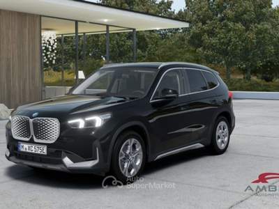 BMW iX1 eDrive20 xLine Premium Package Nero usata Corciano