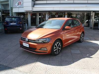 Volkswagen Polo 1.0 EVO 5p. Comfortline BlueMotion Technology Arancione usata Nova Milanese