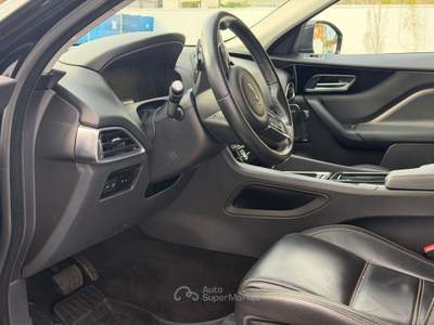 Jaguar F-Pace Jaguar F-Pace 2.0 20d Turbo Prestige #10220 Nero usata Samarate