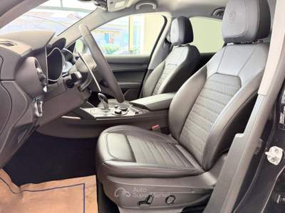 Alfa Romeo Stelvio 2.0 t Super Q4 200cv auto Nero usata Ponte San Nicolò