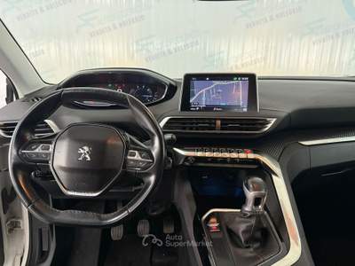 Peugeot 3008 Peugeot 3008 1.5 Hdi 130cv Bianco usata Pompei