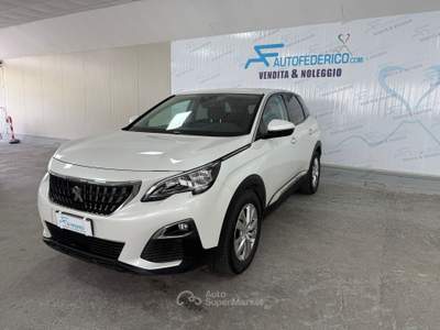 Peugeot 3008 Peugeot 3008 1.5 Hdi 130cv Bianco usata Pompei