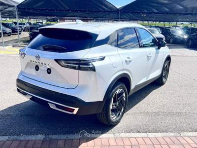 Nissan Qashqai MHEV 158 CV Xtronic N-Connecta Bianco usata Pieve di Soligo