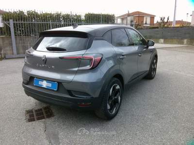 Renault Captur 100 CV Techno Grigio usata Fossano