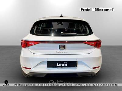 Seat Leon 1.5 hybrid business 116cv dsg Bianco usata Assago