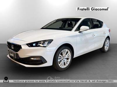 Seat Leon 1.5 hybrid business 116cv dsg Bianco usata Assago