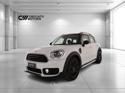 MINI One 1.5 TwinPower Turbo One D Hype Steptronic Bianco usata Padova