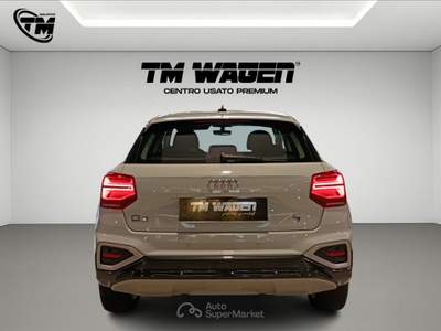 Audi Q2  -  30 tdi s tronic admired advanced Bianco usata Firenze