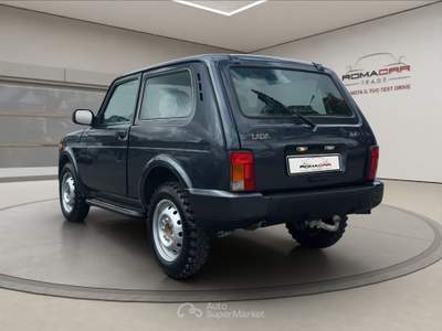 Lada Niva Lada  – off road, 4x4 , gancio traino Grigio usata Roma