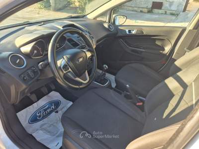 Ford Fiesta Unico proprietario. Auto in perfette condizioni Bianco usata Leverano