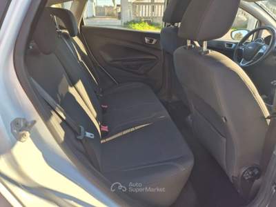 Ford Fiesta Unico proprietario. Auto in perfette condizioni Bianco usata Leverano