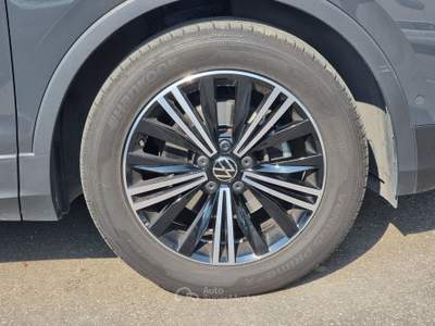 Volkswagen Tiguan 1.5 tsi act 150cv elegance dsg Grigio usata Orzinuovi