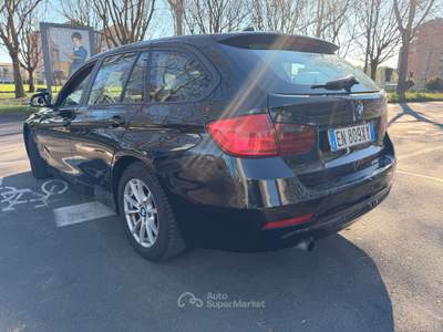 BMW Serie 3 318d BMW 318d TOURING LUXURY 2013 usata Torino