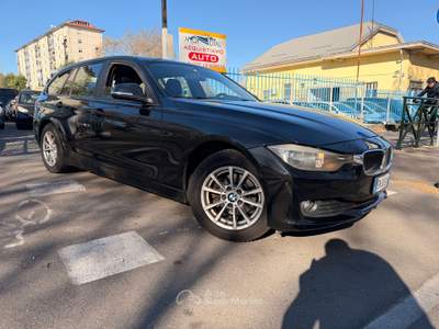 BMW Serie 3 318d BMW 318d TOURING LUXURY 2013 usata Torino