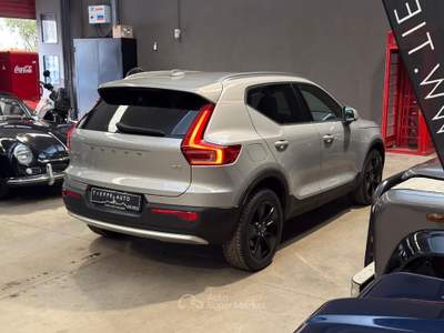 Volvo XC40 B3 automatico Plus Bright Argento usata Bologna