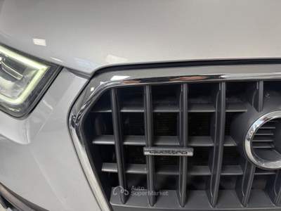 Audi Q3 211CV quattro S tr. Advanced Grigio usata Prato