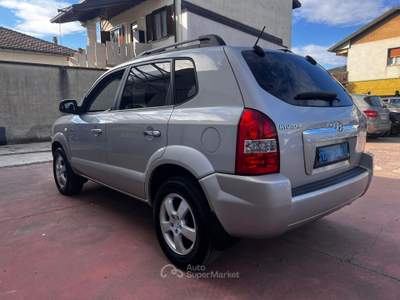 Hyundai Tucson 2.0 cvvt 16v dynamic 4x4 - NON RICONDIONATA - OK NEOPATENTATO usata Meda
