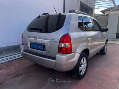 Hyundai Tucson 2.0 cvvt 16v dynamic 4x4 - NON RICONDIONATA - OK NEOPATENTATO usata Meda