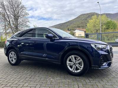 Audi Q3 35 TFSI 150 CV C.AUTOMATICO BUSINESS CARPLAY Blu/Azzurro usata Brescia